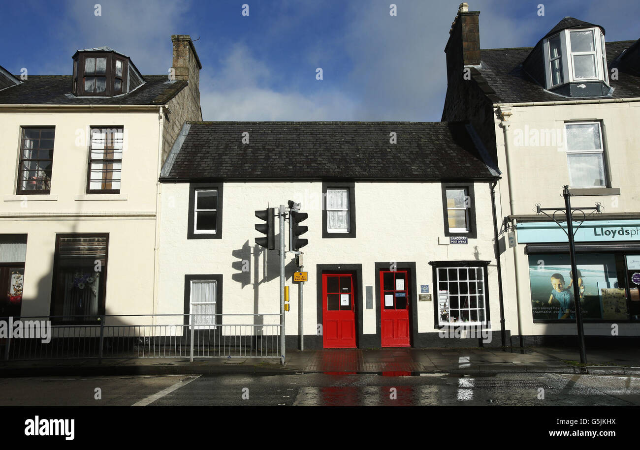 Das älteste Postamt wurde gedenkt. Sanquhar-Postamt, das vermutlich das älteste ständig arbeitende Postamt der Welt ist. Stockfoto