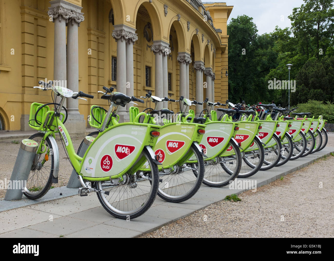 MOL Bubi Fahrradständer in Budapest, Ungarn.    Reisen Sie - Budapest - Ungarn - 17. Mai 2016.  © Jürgen Stockfoto