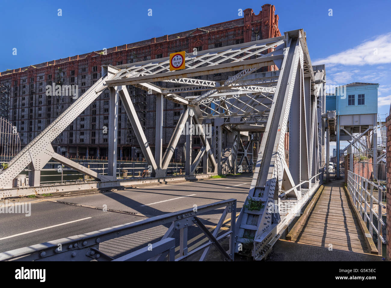 Liverpool Merseyside Nordwestengland Klappbrücke am Stanley Dock. Stockfoto