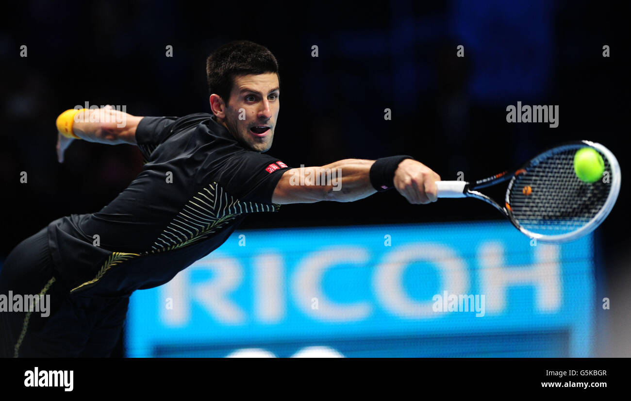 Serbiens Novak Djokovic auf dem Weg, Argentiniens Juan Martin Del Potro zu besiegen Stockfoto