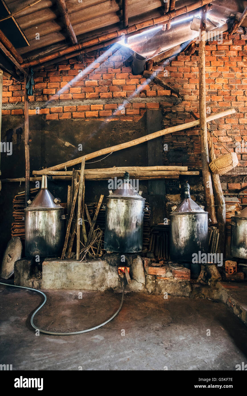 Öfen unter Oberlicht im studio Stockfoto