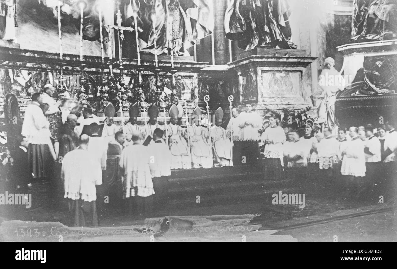 Szenen aus Dem Leben von Papst Pius XI. Eindrücke vom Leben des Papstes Pius XI (1857-1939) Stockfoto