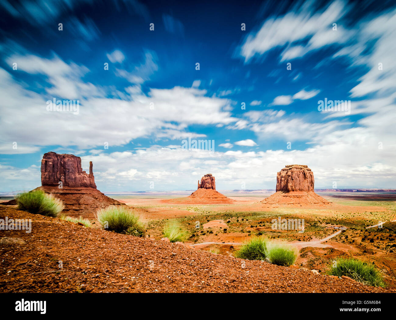 Herzlich Willkommen Sie in atemberaubende Monument Valley! Stockfoto