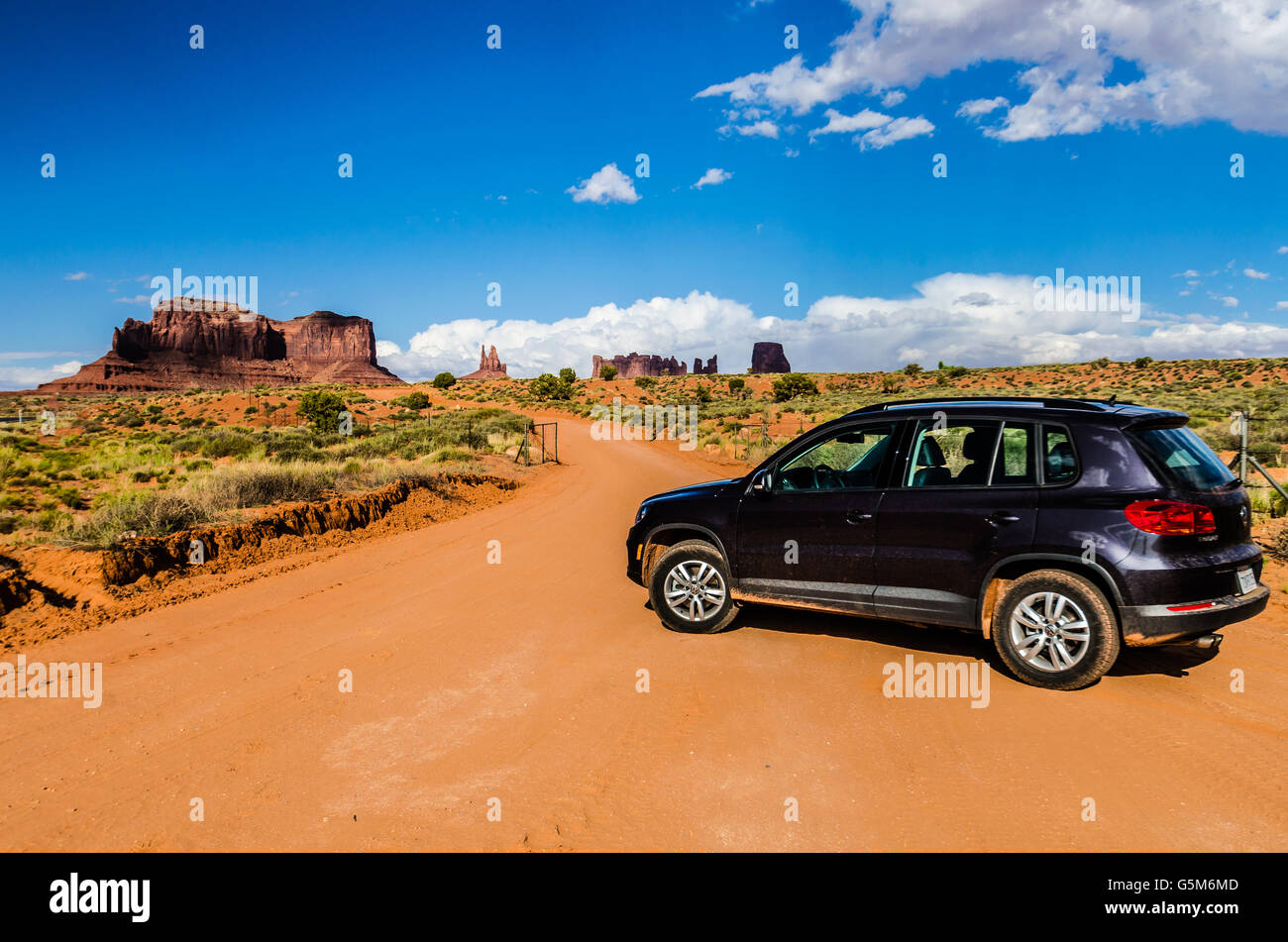 Herzlich Willkommen Sie in atemberaubende Monument Valley! Stockfoto