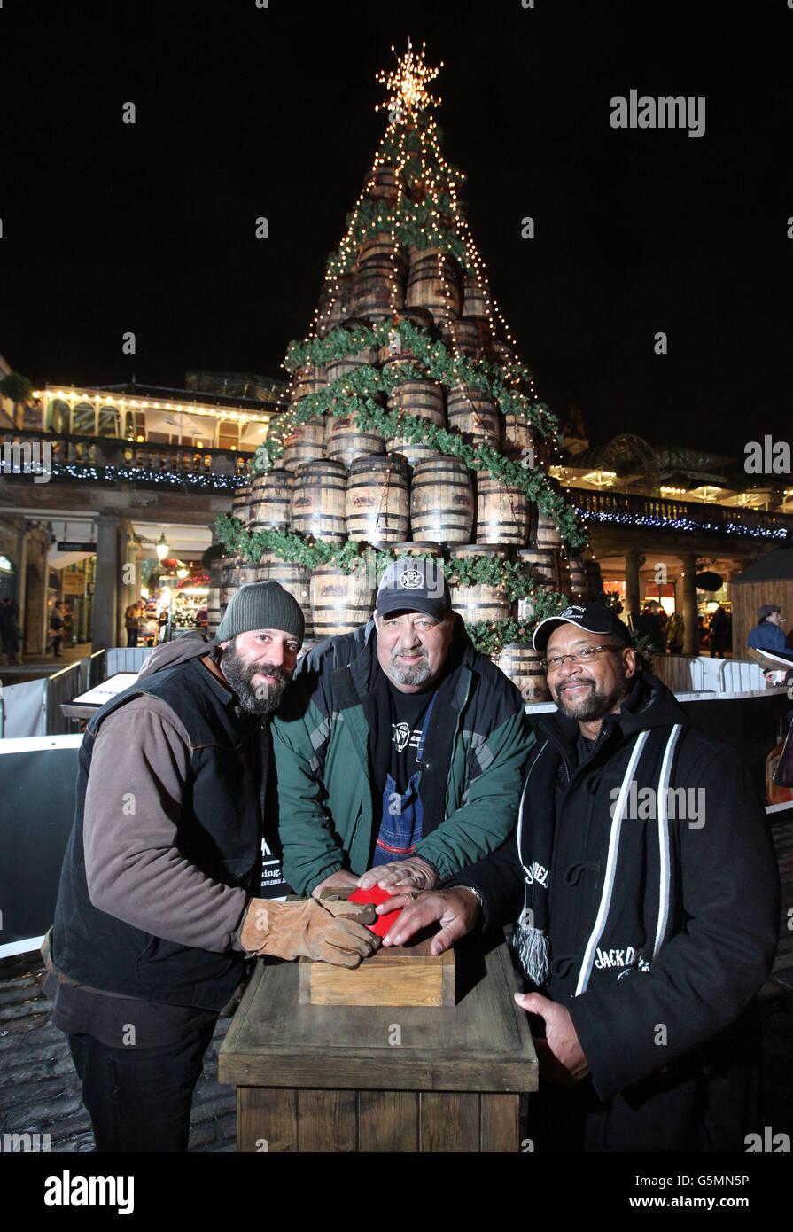 S East Piazza während der Weihnachtszeit. Bildnachweis sollte lauten: Matt Alexander/PA Wire Stockfoto S East Piazza während der Weihnachtszeit. Bildnachweis sollte lauten: Matt Alexander/PA Wire Stockfoto