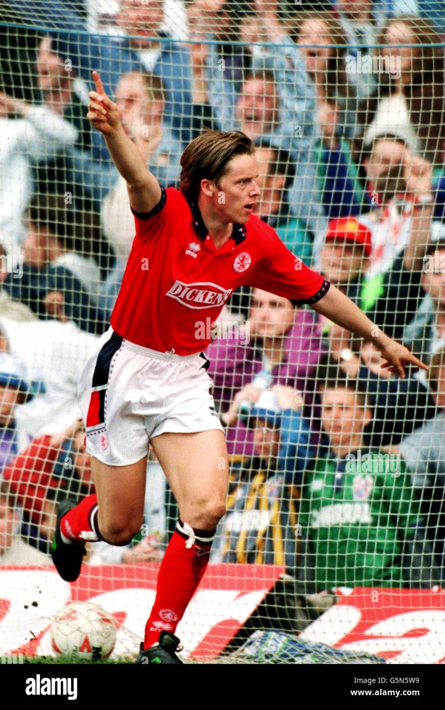 Jan Aage Fjortoft von Middlesbrough feiert den Equalizer Stockfoto