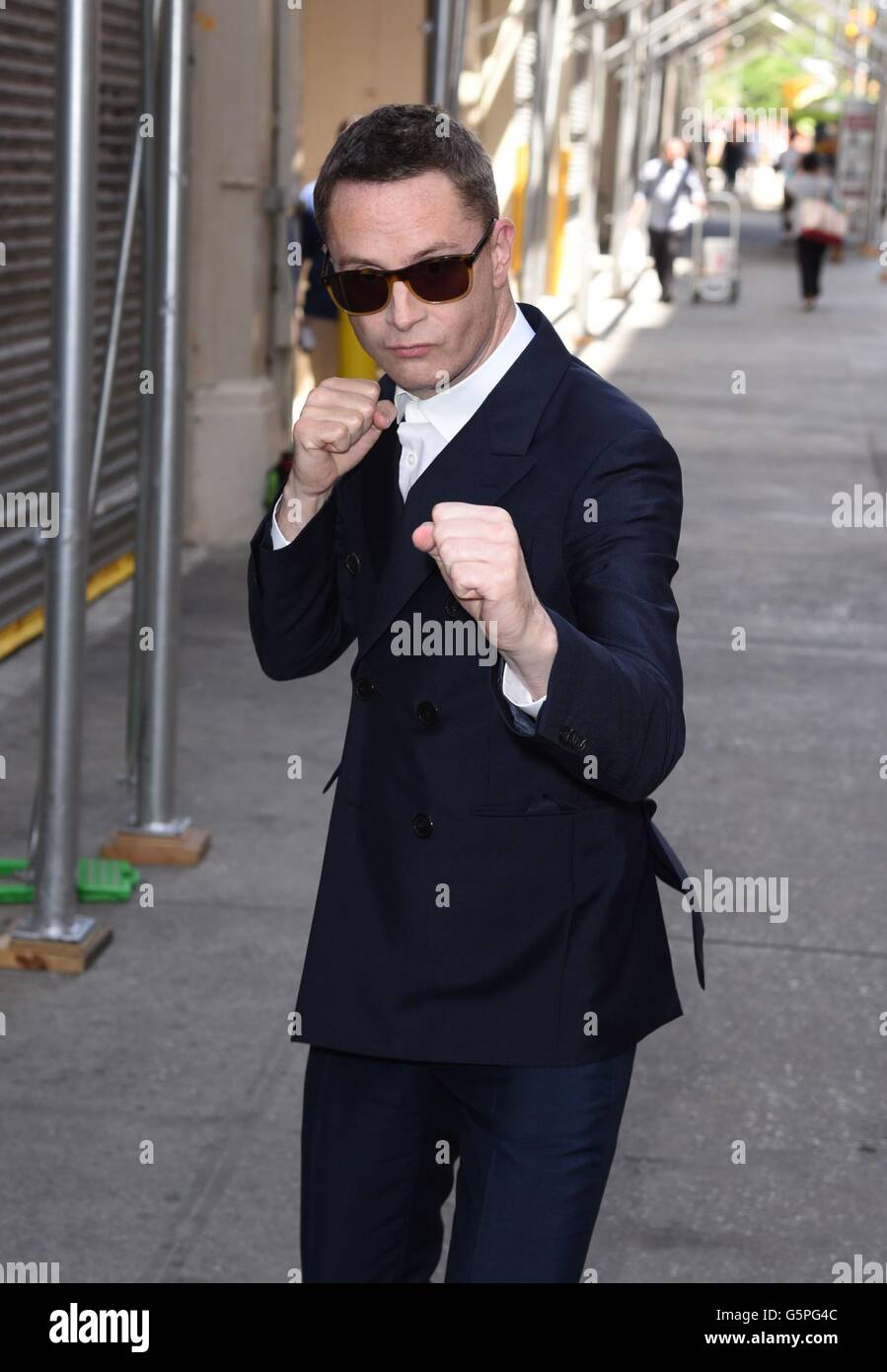 New York, NY, USA. 22. Juni 2016. Nicolas Winding Refn unterwegs für Promi-Schnappschüsse - Mi, New York, NY 22. Juni 2016. © Derek Sturm/Everett Collection/Alamy Live-Nachrichten Stockfoto