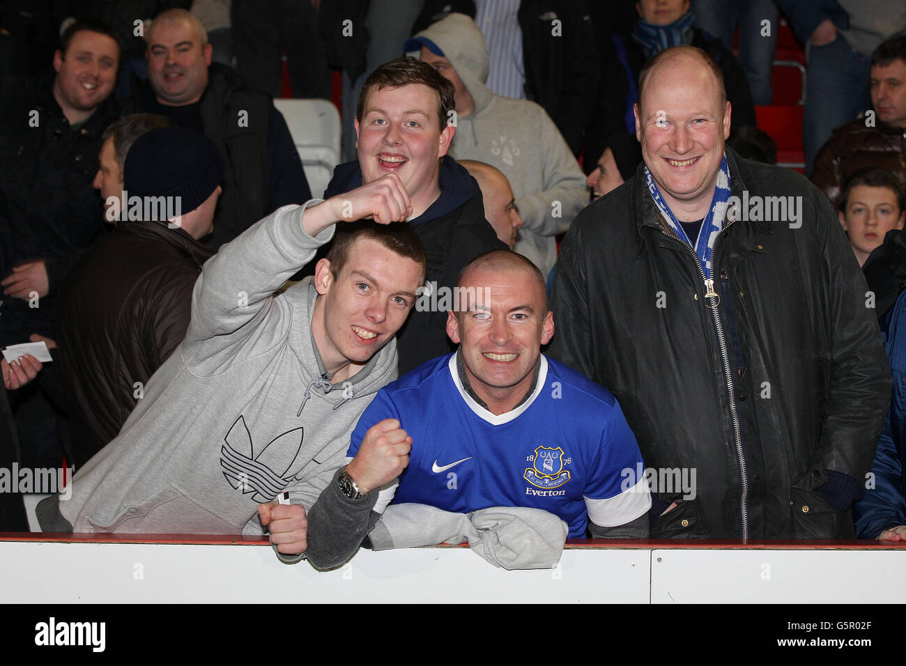 Fußball - FA-Cup - 3. Runde - Cheltenham Town V Everton - Whaddon Road Stockfoto