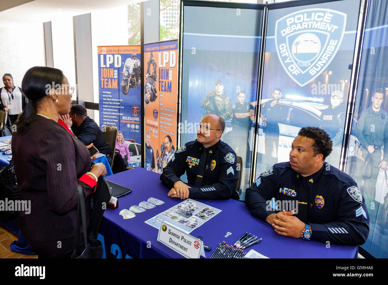 Miami Florida, Hyatt, Hotel, Unterkunft, Nationale Konferenz zur Verbrechensverhütung in der schwarzen Gemeinschaft, Anbieter, Jobmesse, Rekrutierer der Polizeiabteilung, Rekrutierer, Stockfoto
