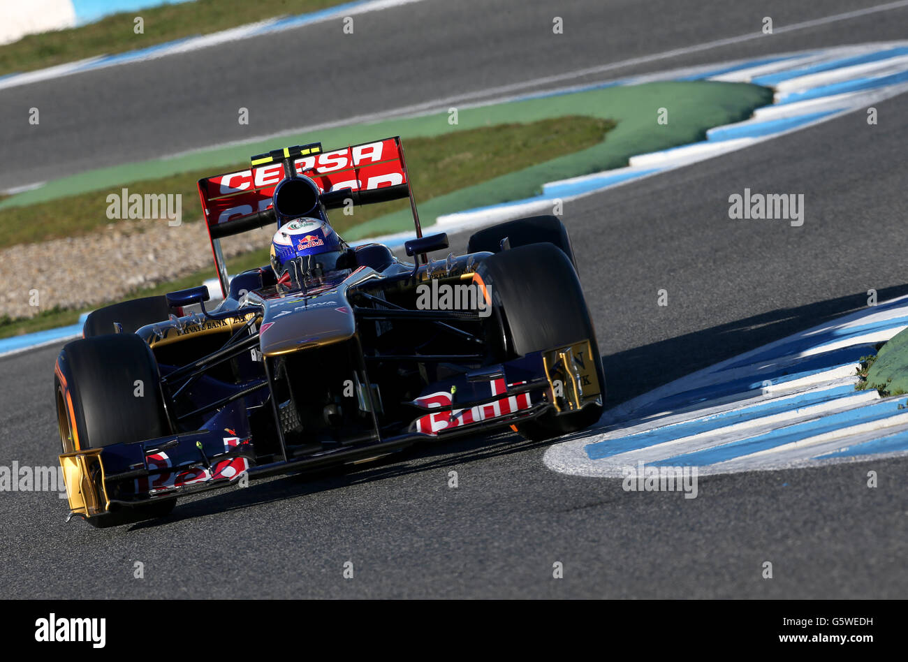Toro Rossos Daniel Ricciardo während der Testphase im Circuito de Jerez, Jerez, Spanien. Stockfoto
