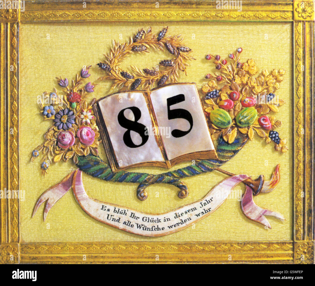 Festlichkeiten, Grußkarte Geburtstag, 'Es blüh' Ihr Glück in diesem Jahr - und alle Wünsche werden wahr', Buch mit Nummer 85, Ansichtskarte, Deutschland, 20. Jahrhundert, Additional-Rights-Clearences-not available Stockfoto