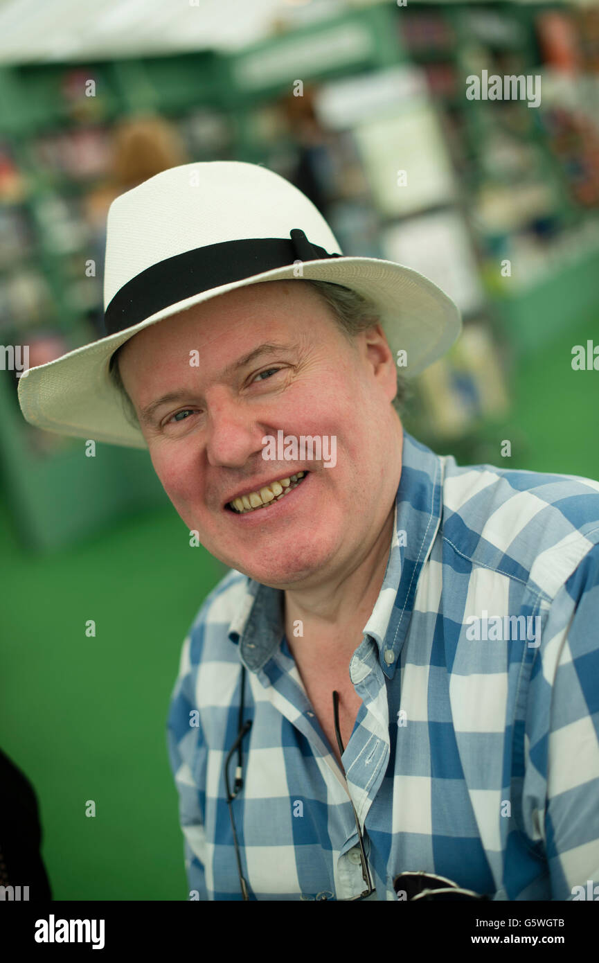 Wiliam Owen Roberts, walisische Sprache Schriftsteller, Autor, Schriftsteller.  Das Hay-Festival der Literatur und der Künste, Hay on Wye, Powys, Wales UK, Sonntag, 5. Juni 2016 Stockfoto
