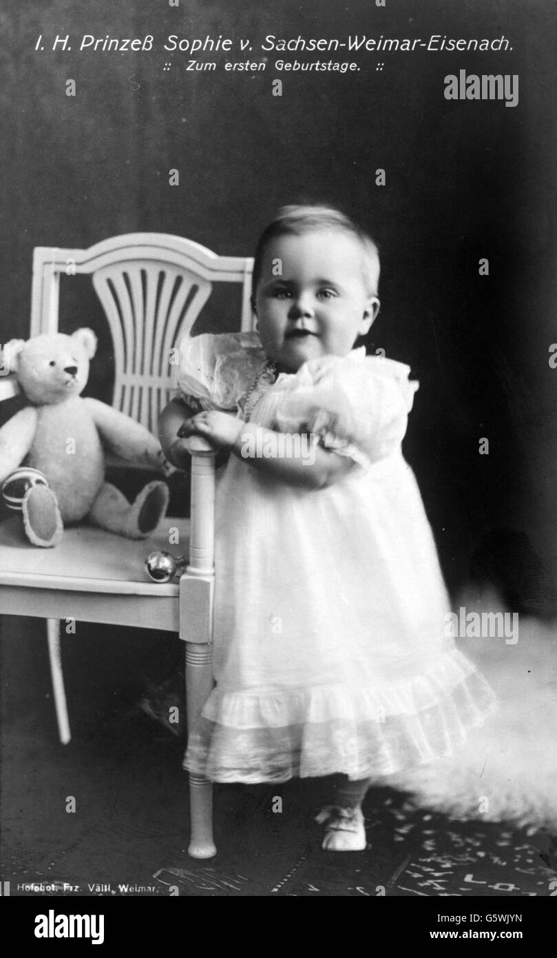 Sophie, 20.3.1911 - 21.11.1988, Prinzessin von Schwarzburg, als Kind, ein Jahr alt, Postkarte, Frz. Vaeltl, Verlag F. Feuerstein, Weimar, 1912, Stockfoto