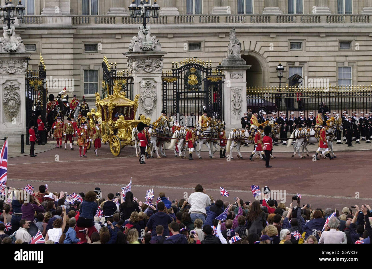 Feuerwerk Im Buckingham Palace Stockfotos Und Bilder Kaufen Alamy