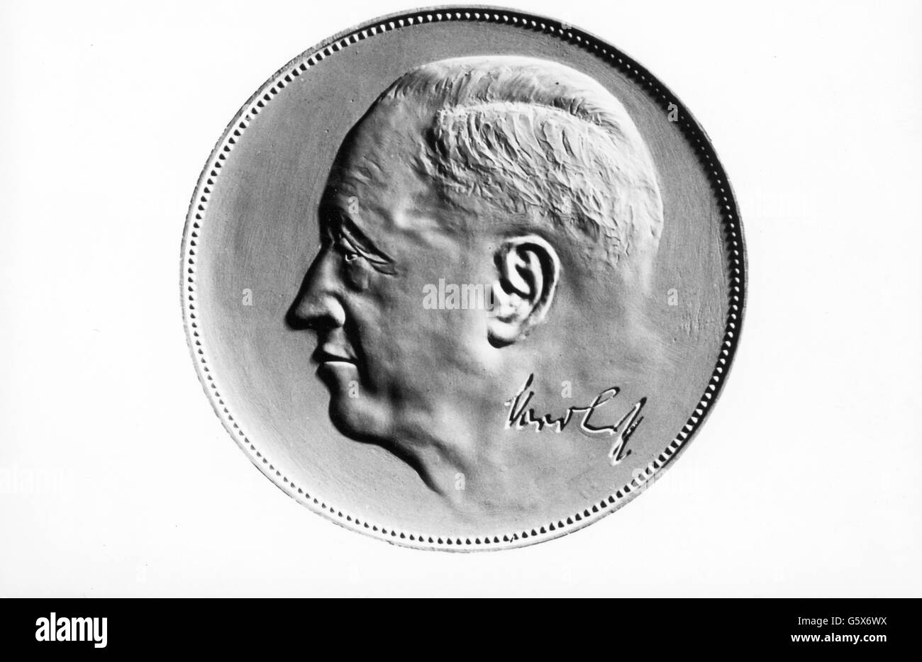 Nordhoff, Heinrich, 6.1.1899 - 12.4.1968, deutscher industrieller, Porträt, Gedenkmünze anlässlich 5 Millionen produzierter VW-Käferfahrzeuge, 1961, Stockfoto