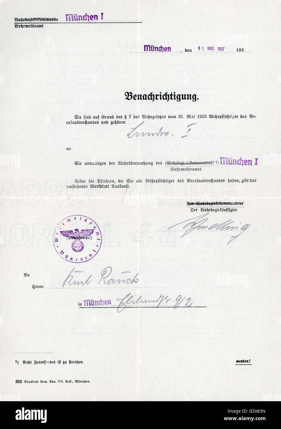 Nationalsozialismus / Nationalsozialismus,Militär,Verwaltung,Dokumente,Mitteilung an Karl Rauch über den Entwurf an die Landwehr I gemäß Verteidigungsgesetz vom 21.5.1935,Militärprotokollbüro München I,31.3.1937,Entwurf Mitteilung,Nachricht,Wehrpflichtdienst,Wehrsystemüberwachung,Wehrpflichtdienst,Wehrdienstpflicht,Wehrdienstaufsicht,Wehrmacht,Wehrmacht,Armee,Verwaltungsarmeen,Streitkräfte,Deutschland,Dienststelle des Deutschen Reiches,Sonderverwaltungsrechte,Dritte-Reich,Wehrmacht,Wehrmacht,Sonderverwaltungsarmeen,Wehrmacht,Wehrmacht,Wehrmacht,Wehrmacht,Wehrmacht,Wehrmacht,Sonderverwaltungsarmeen,Wehrmacht,Wehrmacht,Wehrmacht,Wehrmacht,Sonderverwaltungsrechte,Wehr Stockfoto