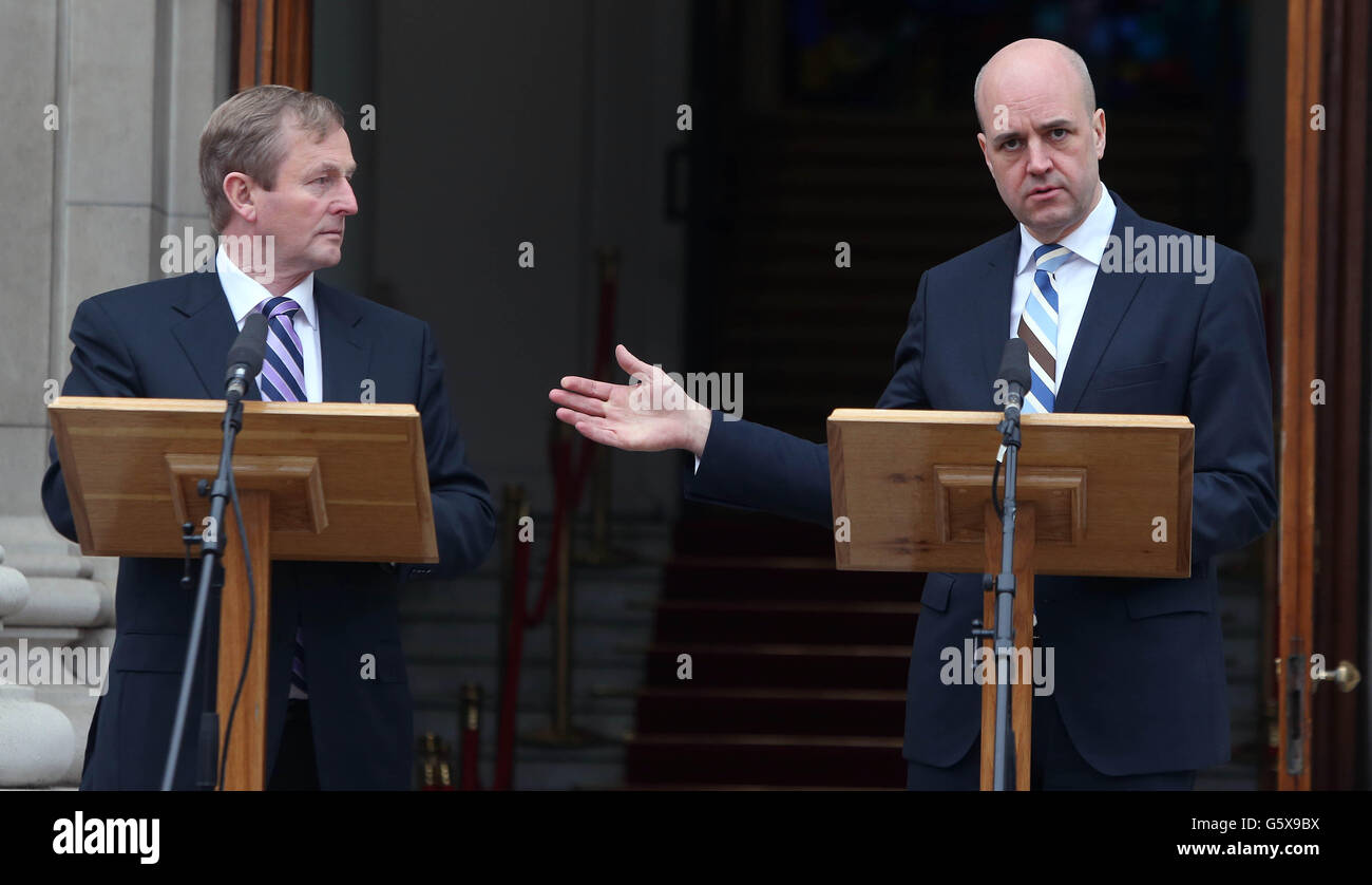 Taoiseach Enda Kenny trifft sich heute in den Regierungsgebäuden in Dublin mit dem schwedischen Premierminister Fredrik Reinfeldt. Stockfoto