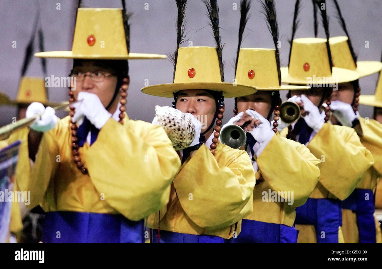 Koreanische Musik Stockfotos Und Bilder Kaufen Alamy