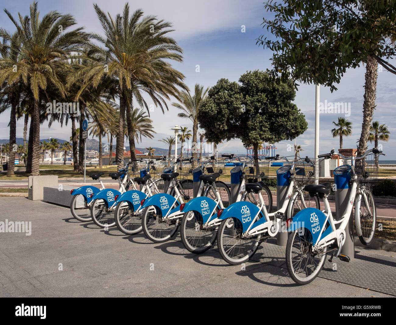 MALAGA, SPANIEN - 09. MÄRZ 2016: City Municipal Bici Fahrrad-Verleih-Station Stockfoto