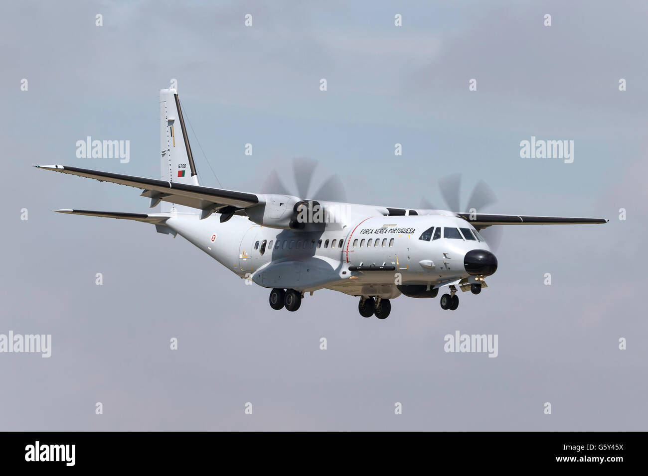 CASA C-295MPA Maritime Patrol Aircraft (serielle 16708) aus der portugiesischen Luftwaffe (Força Aérea Portuguesa) Stockfoto