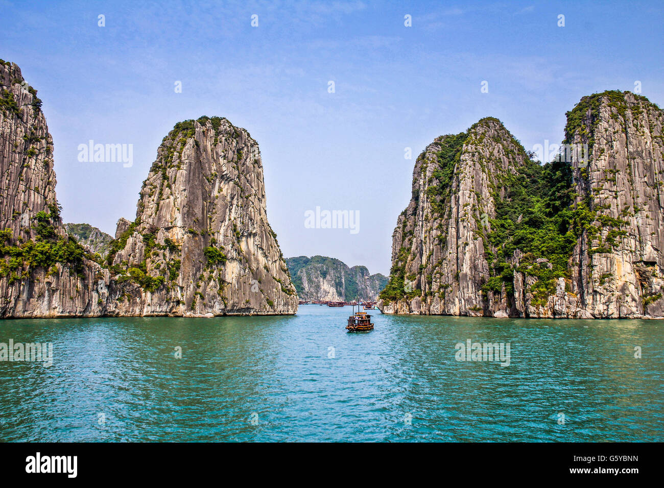 Halong-Bucht in Vietnam Stockfoto