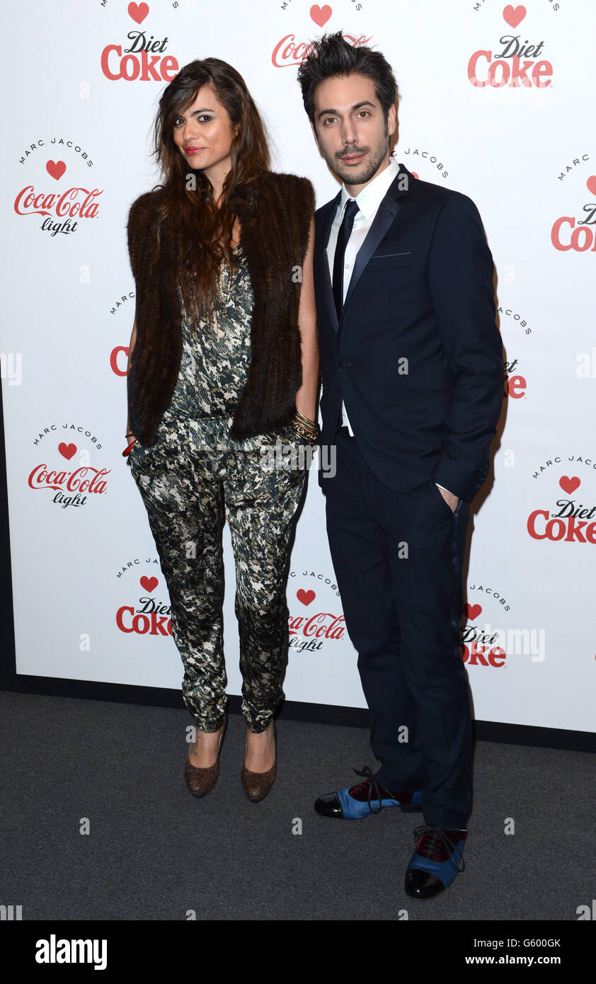 Yuri Buzz bei der Diet Coke und Marc Jacobs feiern anlässlich des 30-jährigen Bewährens von Diet Coke am Deutschen Gymnasium, Kings Cross, London. Stockfoto