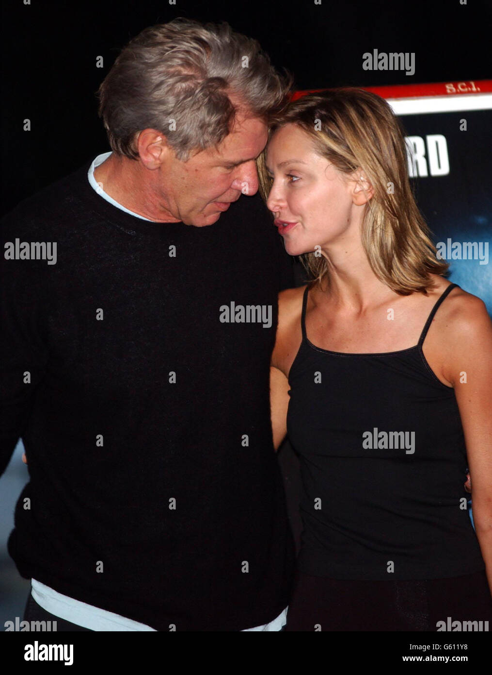 Harrison Ford Und Seine Freundin Calista Flockhart Kommen Im Lido An Stockfotos Und Bilder Kaufen Alamy