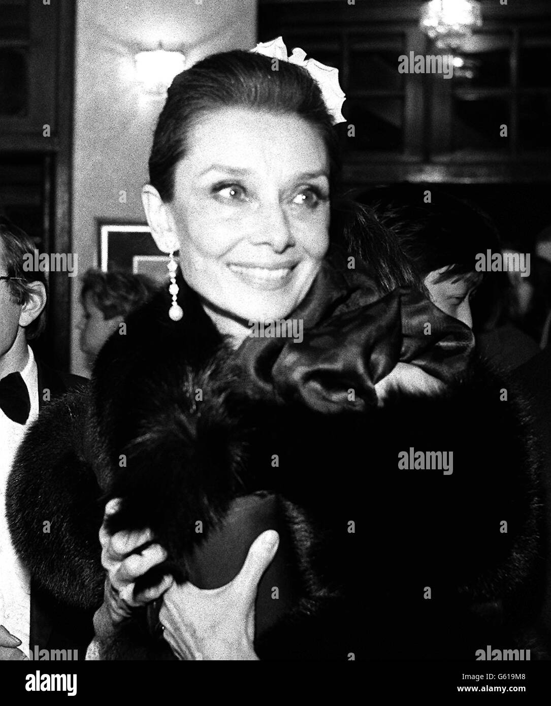 Audrey Hepburn... Audrey Hepburn im Sadlers Wells Theater. Stockfoto