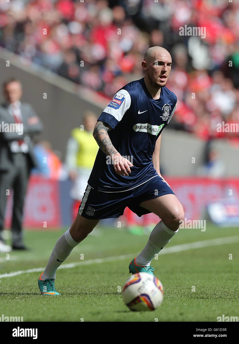 Fußball - Johnstone's Paint Trophy - Finale - Crewe Alexandra gegen Southend United - Wembley Stadium. Sean Clohessy, Southend United Stockfoto