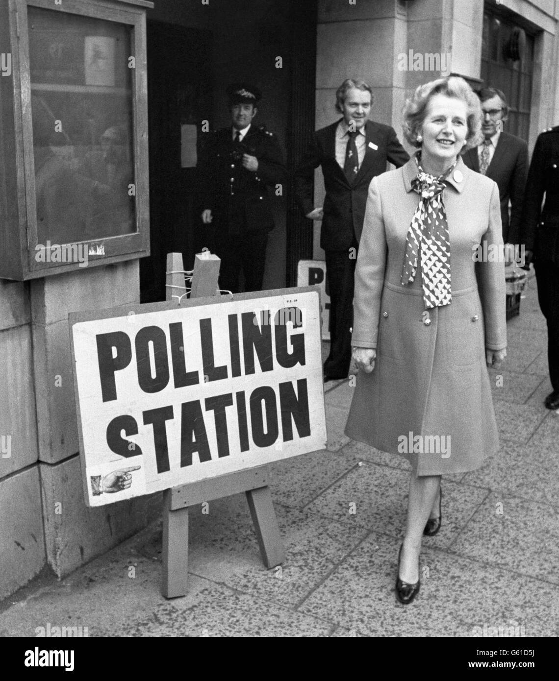 Politik - europäisches Referendum - Volksabstimmung über den gemeinsamen Markt - Margaret Thatcher - Chenil Galerien Polling Stat... Stockfoto