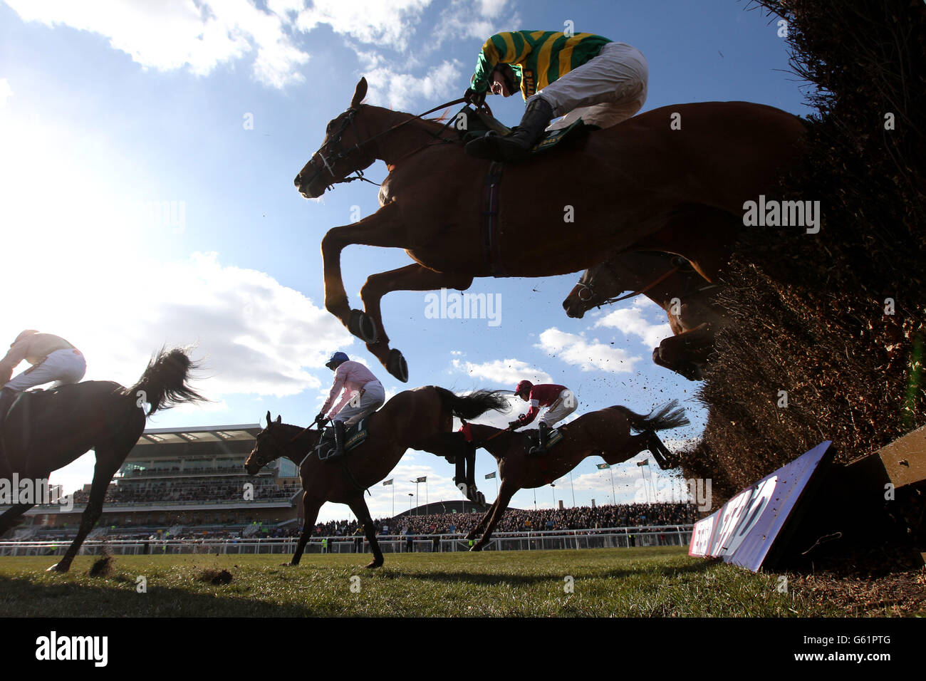 Horse Racing - 2013 John Smiths Grand National - Grand Opening Day - Aintree Racecourse Stockfoto