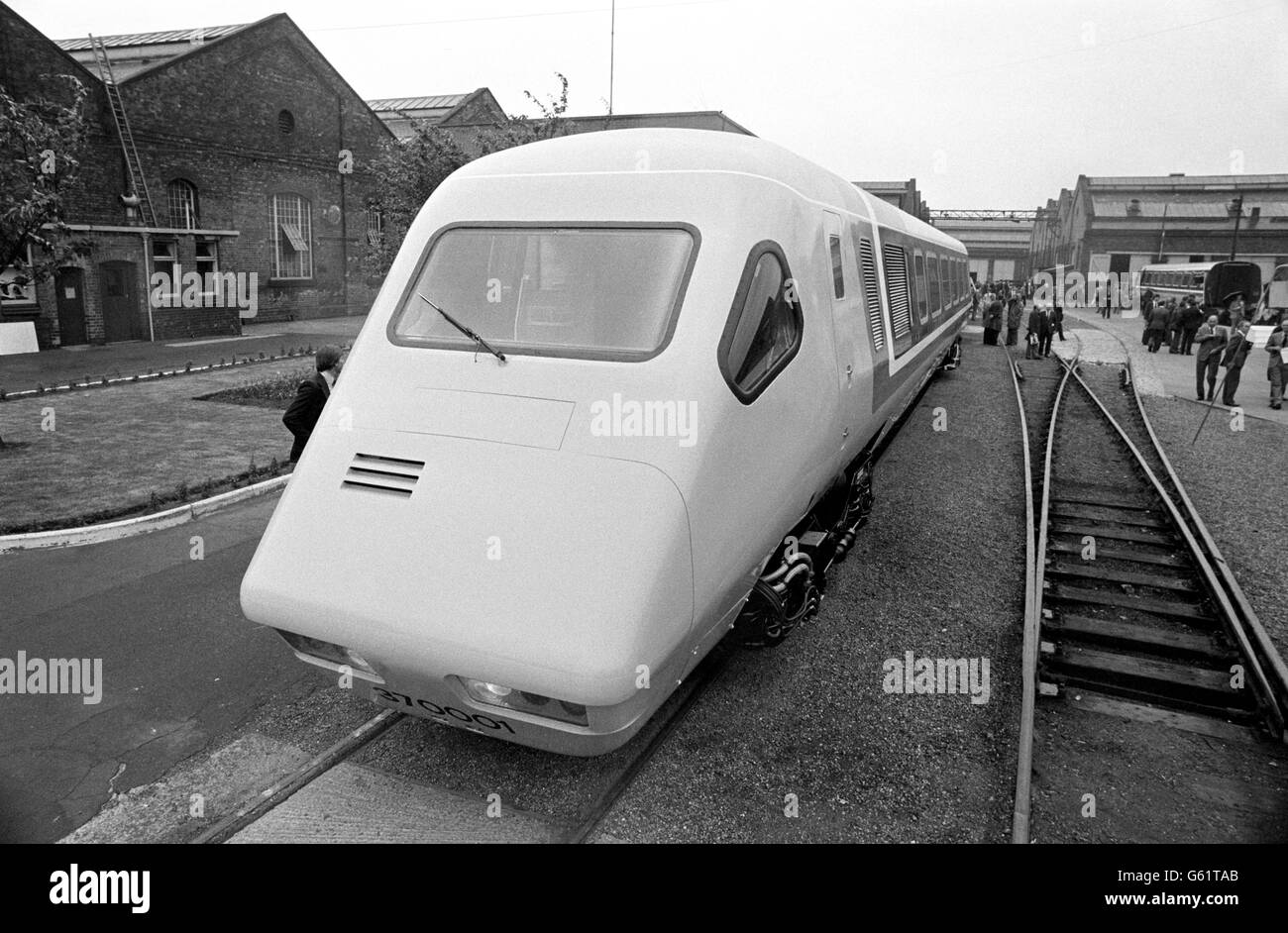 Transport - erweiterte British Rail Personenzug - Derby Station Stockfoto