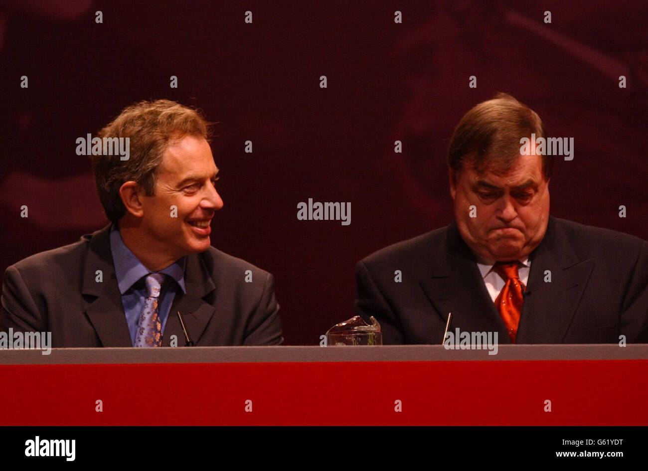Premierminister Tony Blair mit seinem Stellvertreter John Prescott auf der jährlichen Labour Party Conference in Blackpool. Stockfoto