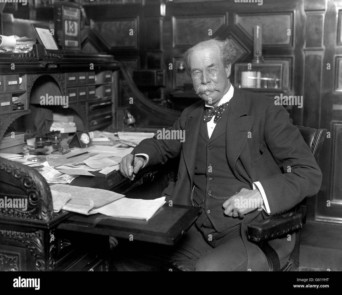 Sir thomas lipton cup Fotos und Bildmaterial in hoher Auflösung Alamy