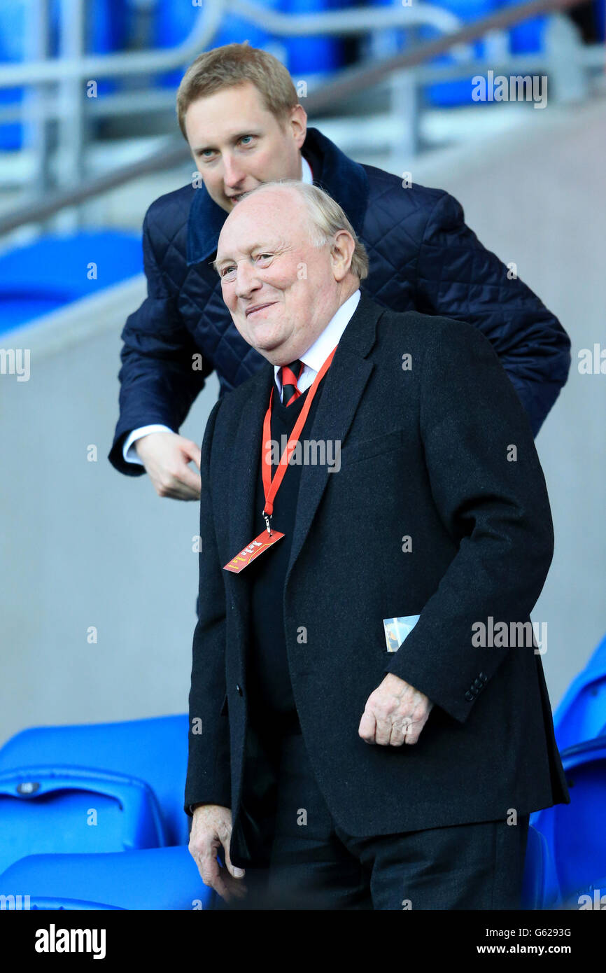Fußball - Npower Football League Championship - Cardiff City gegen Charlton Athletic - Cardiff City Stadium Stockfoto