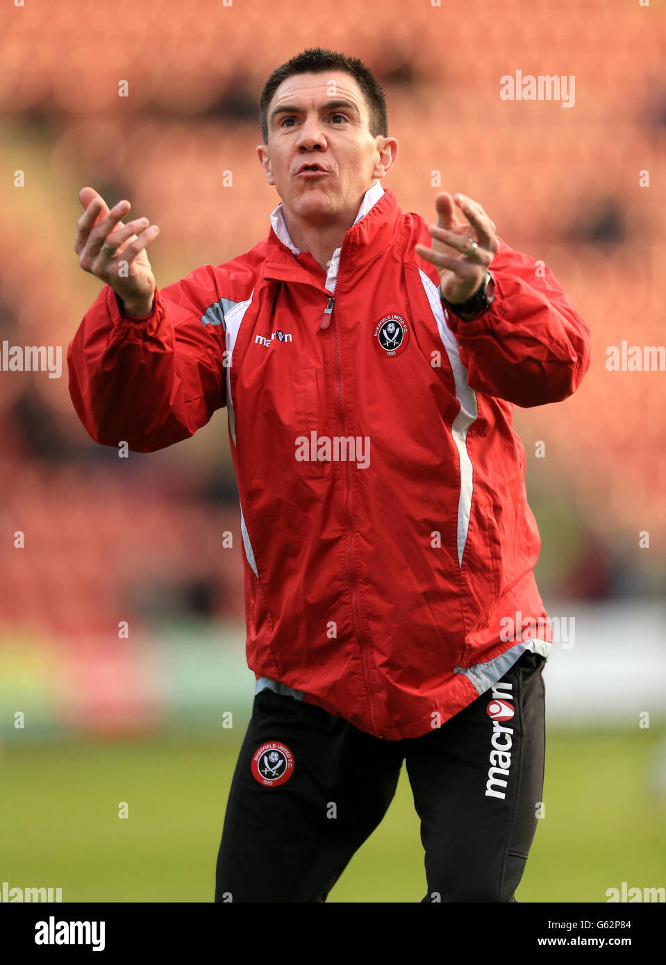 Fußball - npower Football League One - Crewe Alexandra V Sheffield United - Gresty Road. Chris Morgan, Manager des Hausverwalters von Sheffield United Stockfoto