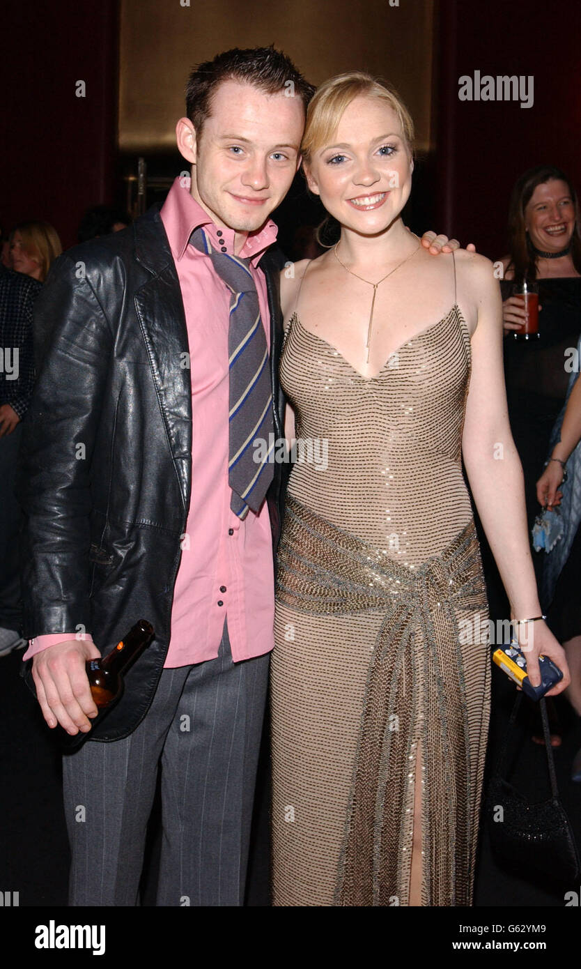 Michael jibson julia gay besucht den eröffnungsabend unseres