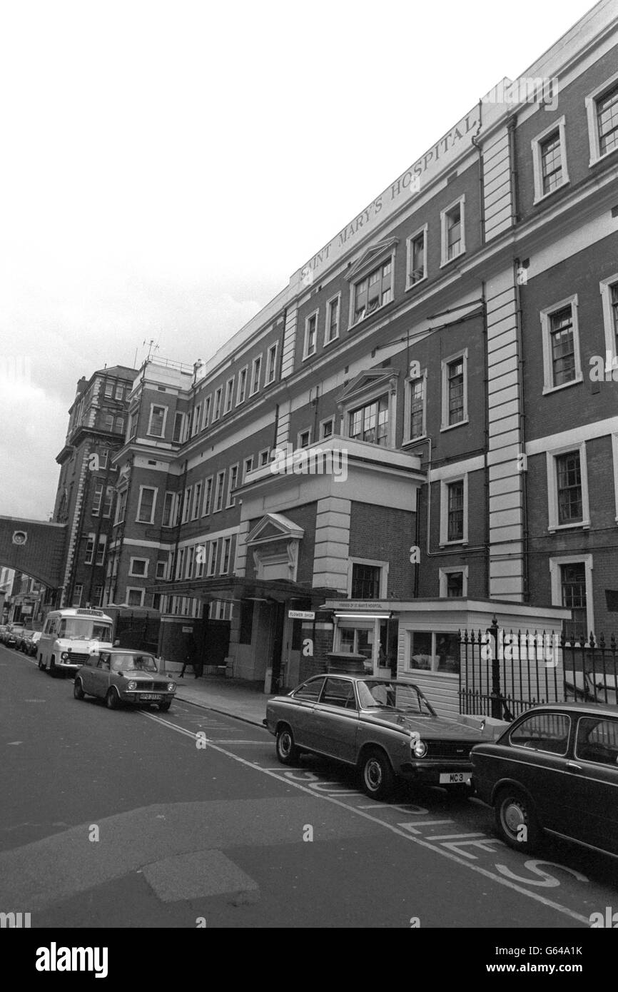 Der Unfall- und Noteingang am St. Mary's Hospital in Paddington. Stockfoto