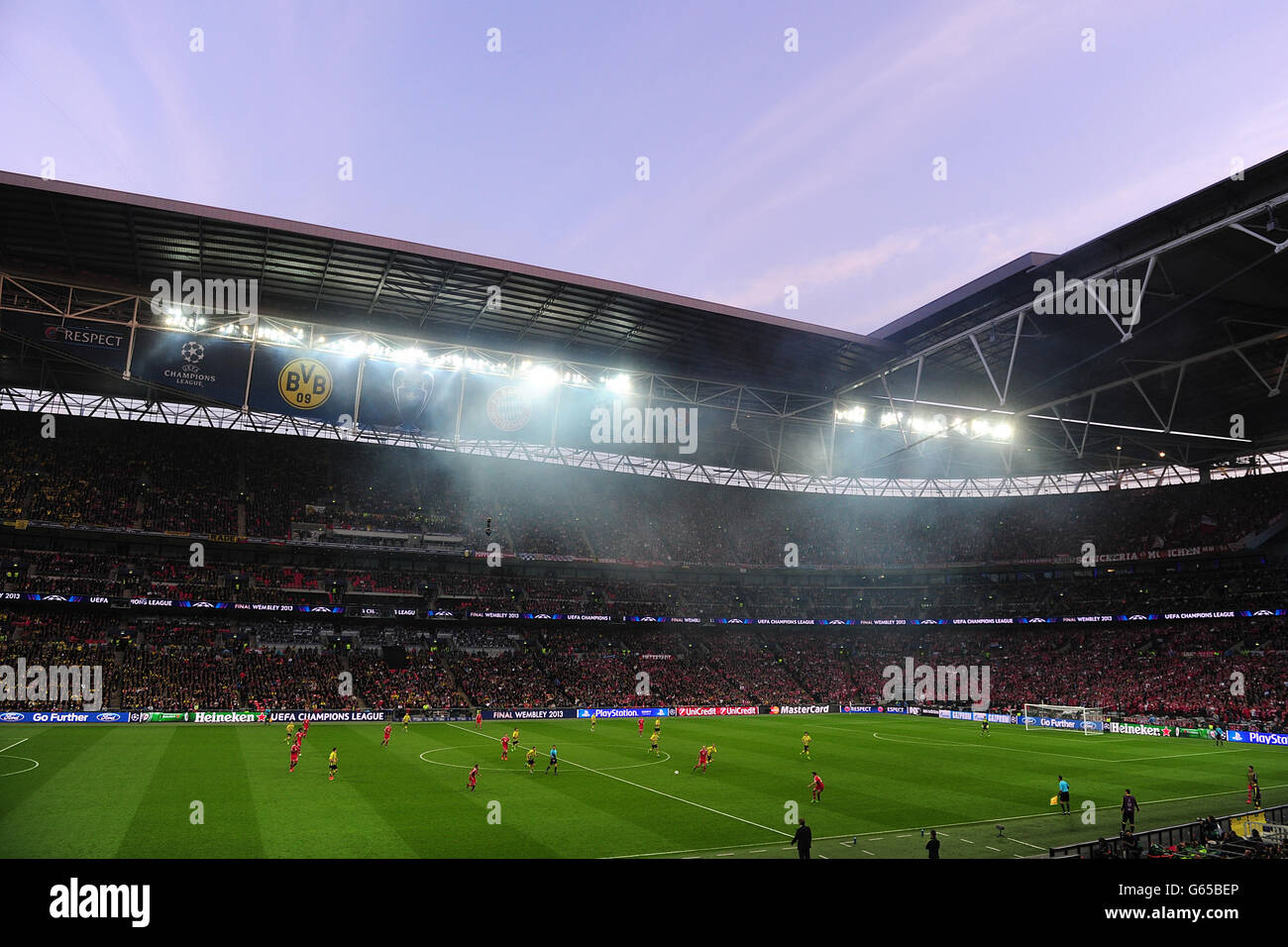 Fußball - UEFA Champions League - Finale - Borussia Dortmund gegen Bayern München - Wembley-Stadion. Allgemeine Ansicht der Match-Aktion Stockfoto