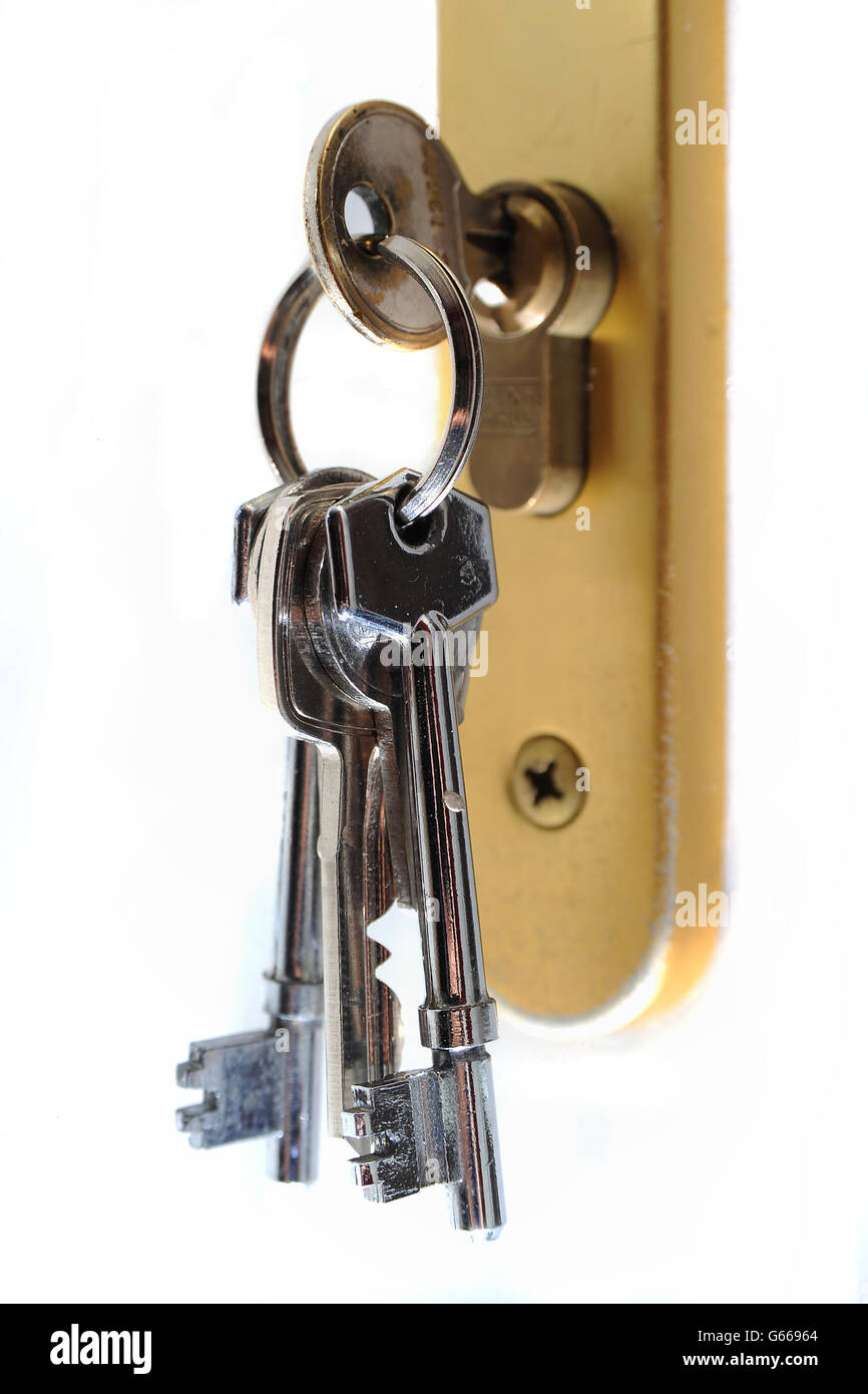 Allgemeine Ansicht eines Schlüssels, der an einer Tür hängt. DRÜCKEN Sie VERBANDSFOTO. Bilddatum: Dienstag, 11. Juni 2013. Bildnachweis sollte lauten: Joe Giddens/PA Wire Stockfoto