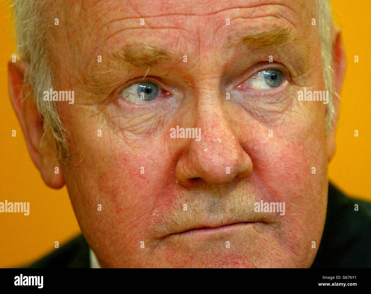 John Reid, Vorsitzender der Labour Party, sprach bei einer Pressekonferenz am Manchester College of Art and Technology. Reid versuchte, eine frühere Bemerkung zu klären, die er zur aktuellen terroristischen Bedrohung für das Vereinigte Königreich gemacht hatte. * Herr Reid sagte, dass seine Kommentare über die Art der terroristischen Bedrohung in London im Ausmaß der Anschläge vom 11. September "missdeutet" worden seien. Stockfoto