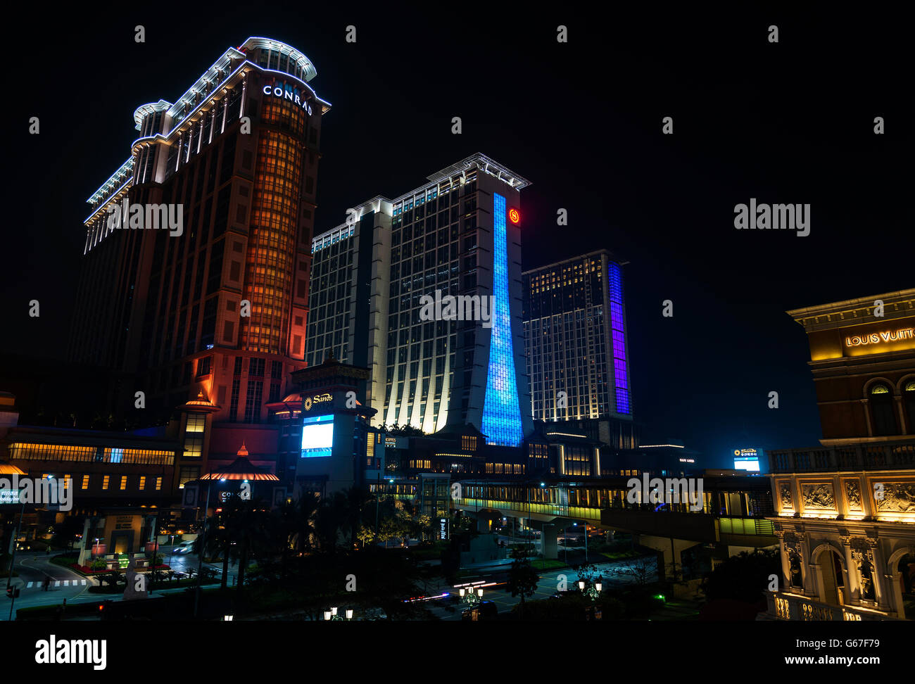 Casino Hotel Resorts Neon am Cotai strip Macao Macau China in der Nacht Stockfoto