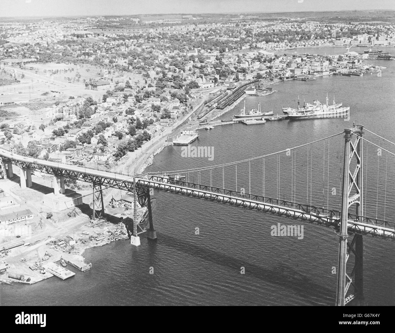 Angus L Macdonald Bridge in Halifax, Nova Scotia. Stockfoto