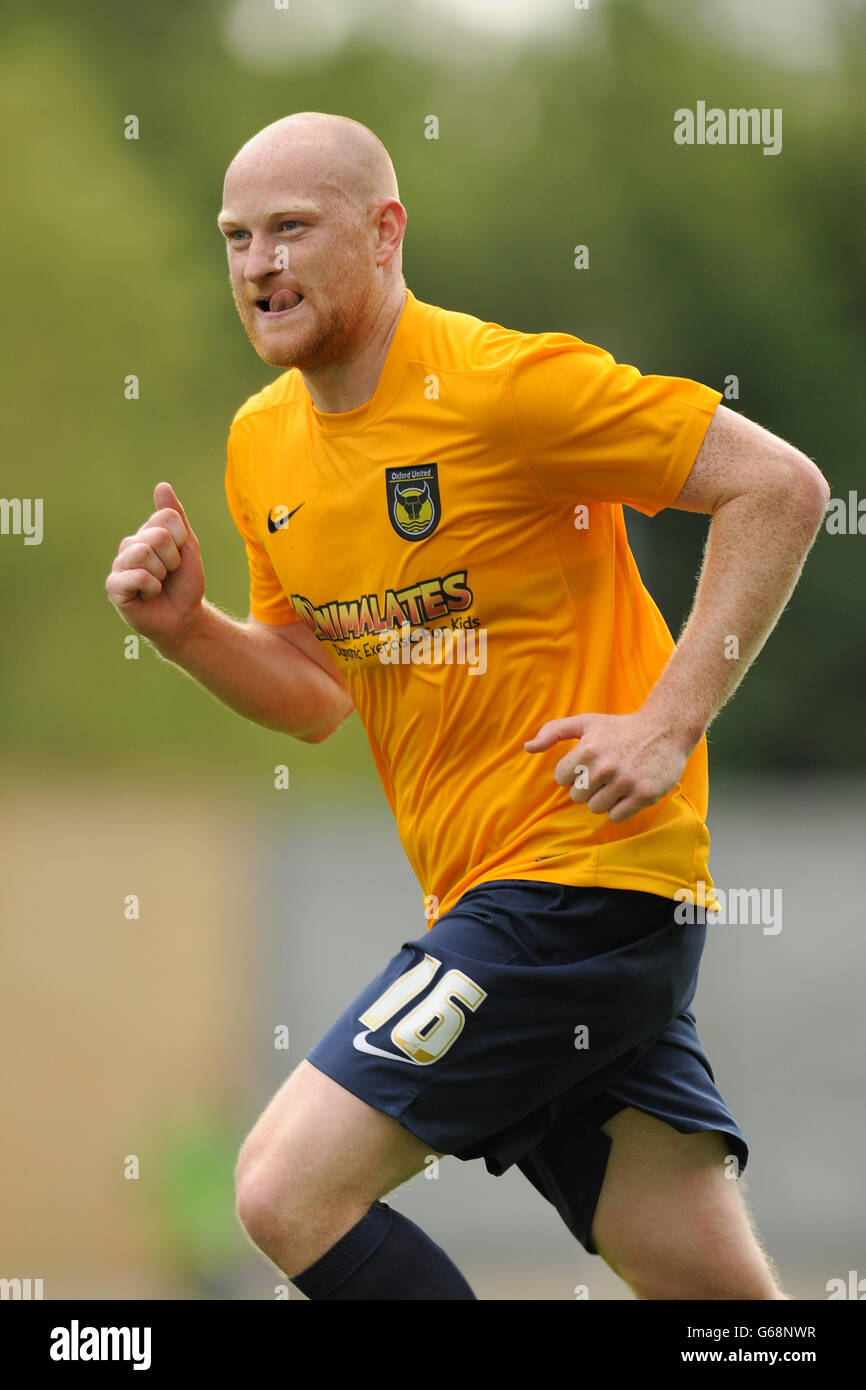 Fußball - Vorbereitungsspiel - Oxford United gegen Birmingham City - Kassam Stadion Stockfoto