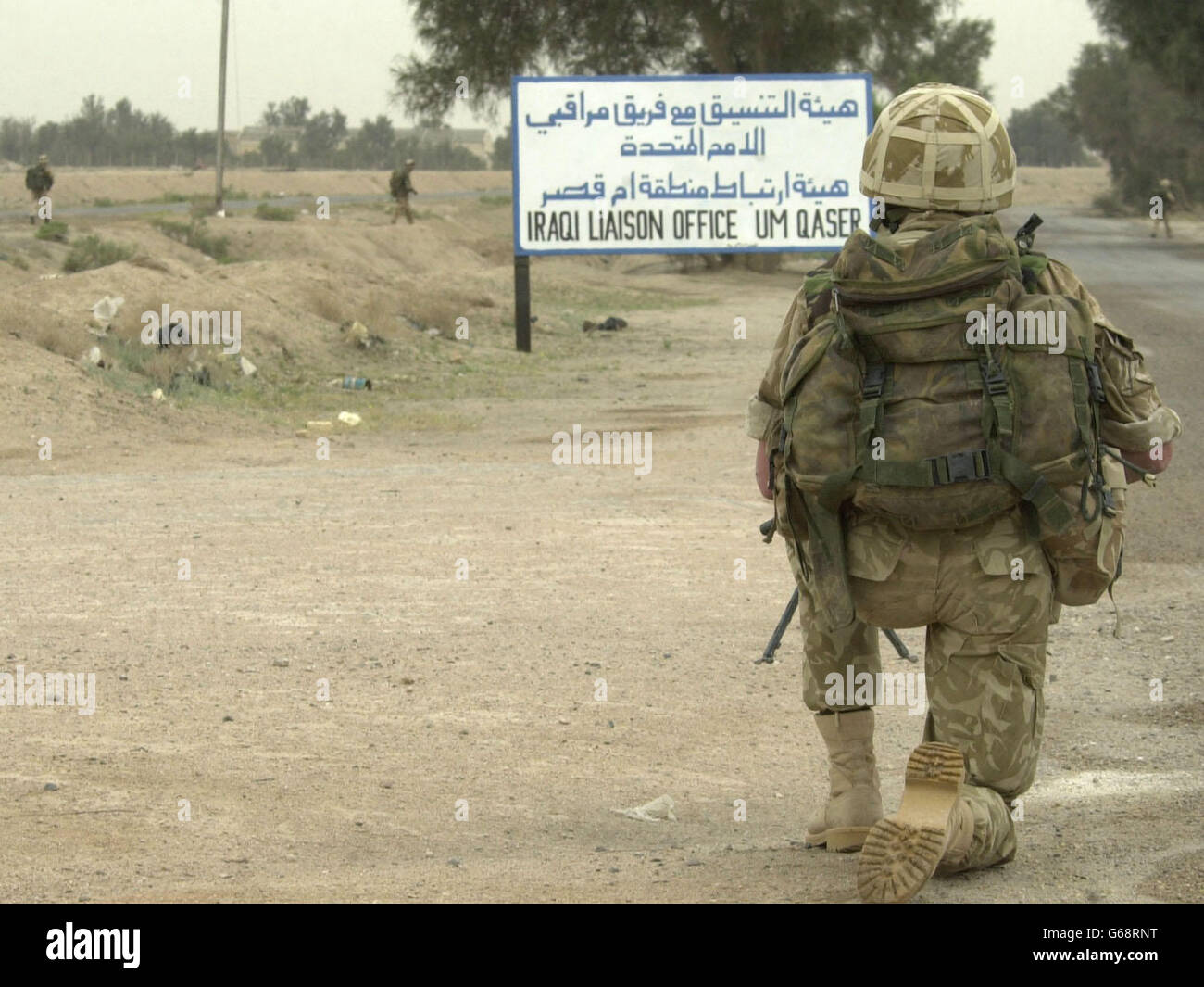 Nach ihrer erfolgreichen Aktion in den ersten Tagen des Irakkrieges auf der Al Faw-Halbinsel trafen gestern 42 Royal Marines des Commando in der lebenswichtigen irakischen Hafenstadt Umm Quasar ein, um die US-Marine zu übernehmen. PA Fotos/Dave Husbands/Royal Navy/Mod Pool Stockfoto