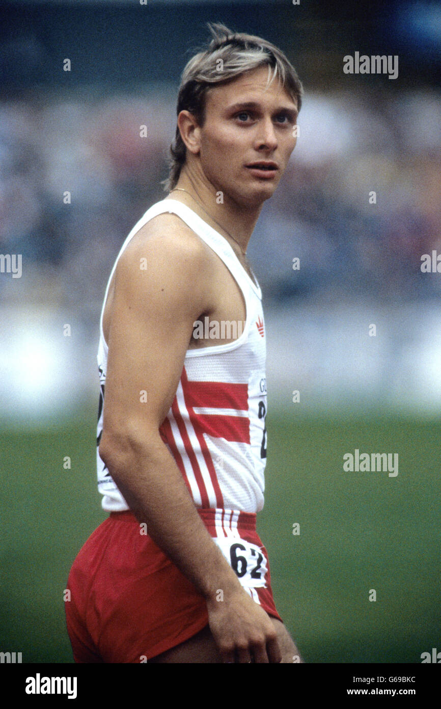 Leichtathletik - 1986 Edinburgh Commonwealth Games - 400-m-Halbfinale der Männer - Meadowbank Stadium. Englischer 400-m-Läufer Todd Bennett. Stockfoto