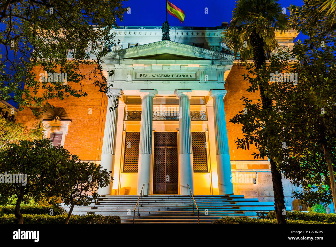 Hauptsitz der königlichen spanischen Akademie in Felipe IV Straße, in Madrid Bezirk von Los Jeronimos. Madrid, Spanien, Europa Stockfoto