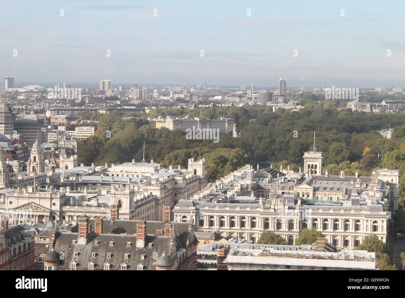 Buckingham Palace, London Eye, Themse, Tourist, Hauptstadt, UK, Großbritannien, Wahrzeichen Stockfoto