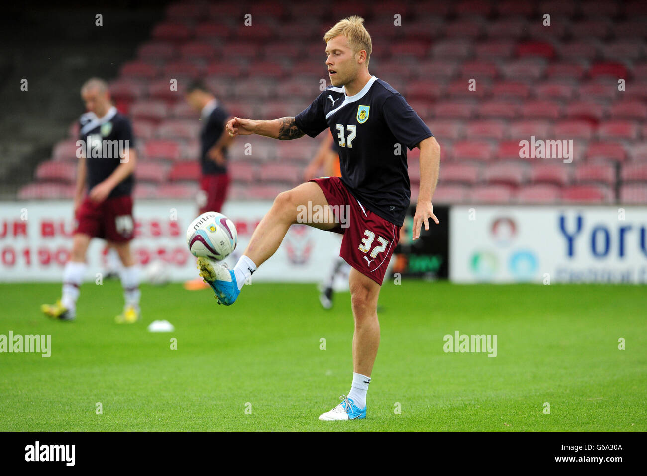 Fußball - Capital One Cup - erste Runde - York City V Burnley - Bootham Cresent Stockfoto