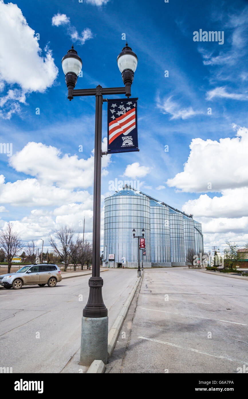 Stadt der Wand South Dakota Main Street und silos Stockfoto